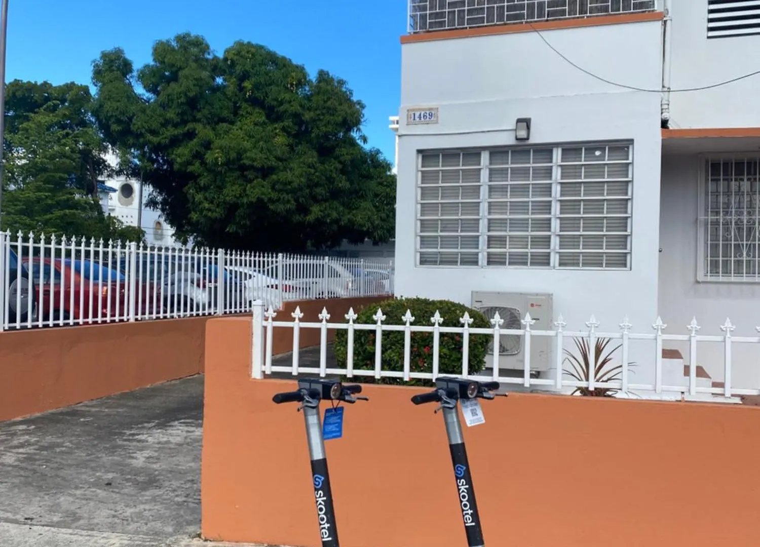 Lägenhet Big Place 2 Bedroom 3 Beds, Wf, Tv, Balcony & Parking San Juan